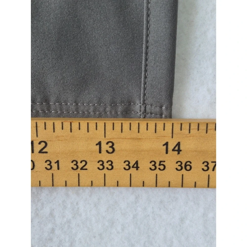 Columbia Sportswear Mens Cargo Shorts Gray 42W Outdoor Hiking Fishing Utility